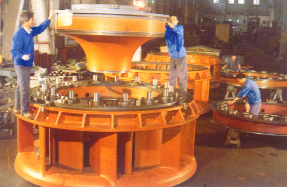 스테인리스 스틸 CNC 블레이드 300 KW 수직 카플란 수력 터빈