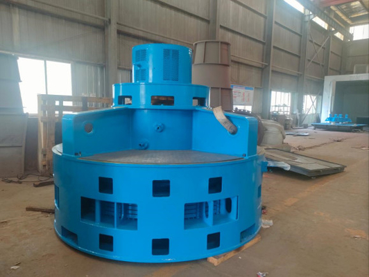 300KW 용량 오일 워터 냉각 6-20KV 스테인리스 스틸 / 주철 러너와 함께 수력 터빈