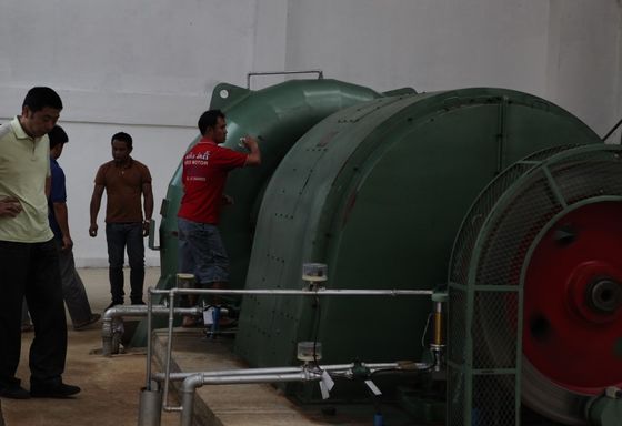 2000kW의 물 터빈 발전기