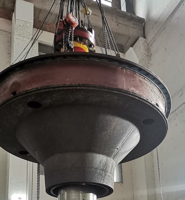 7000 kw 카플란 수차 동작장치의 날개 고강도 물 터어빈 부분