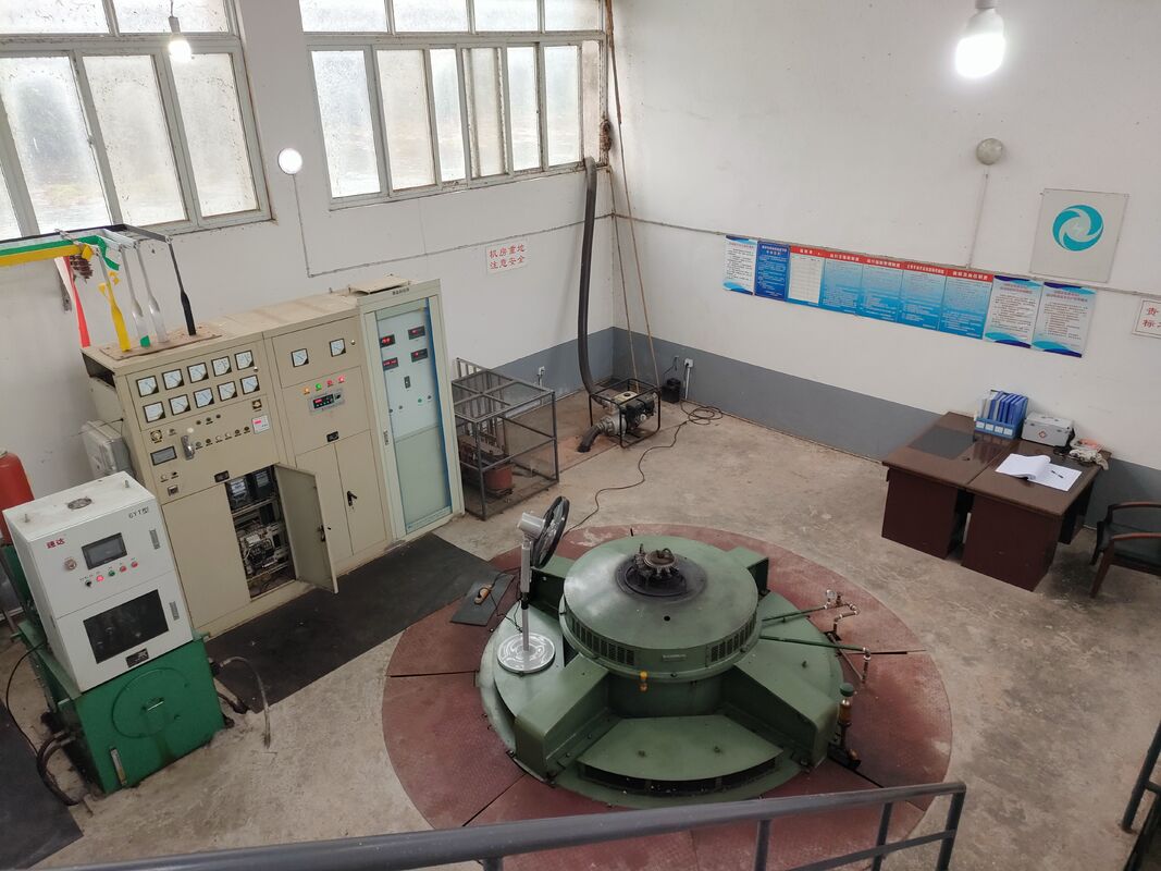 지속 가능한 수력 발전을 위한 2~50MW 정격 출력 및 수냉식 탄소강 허브 재질 카플란 수력 터빈